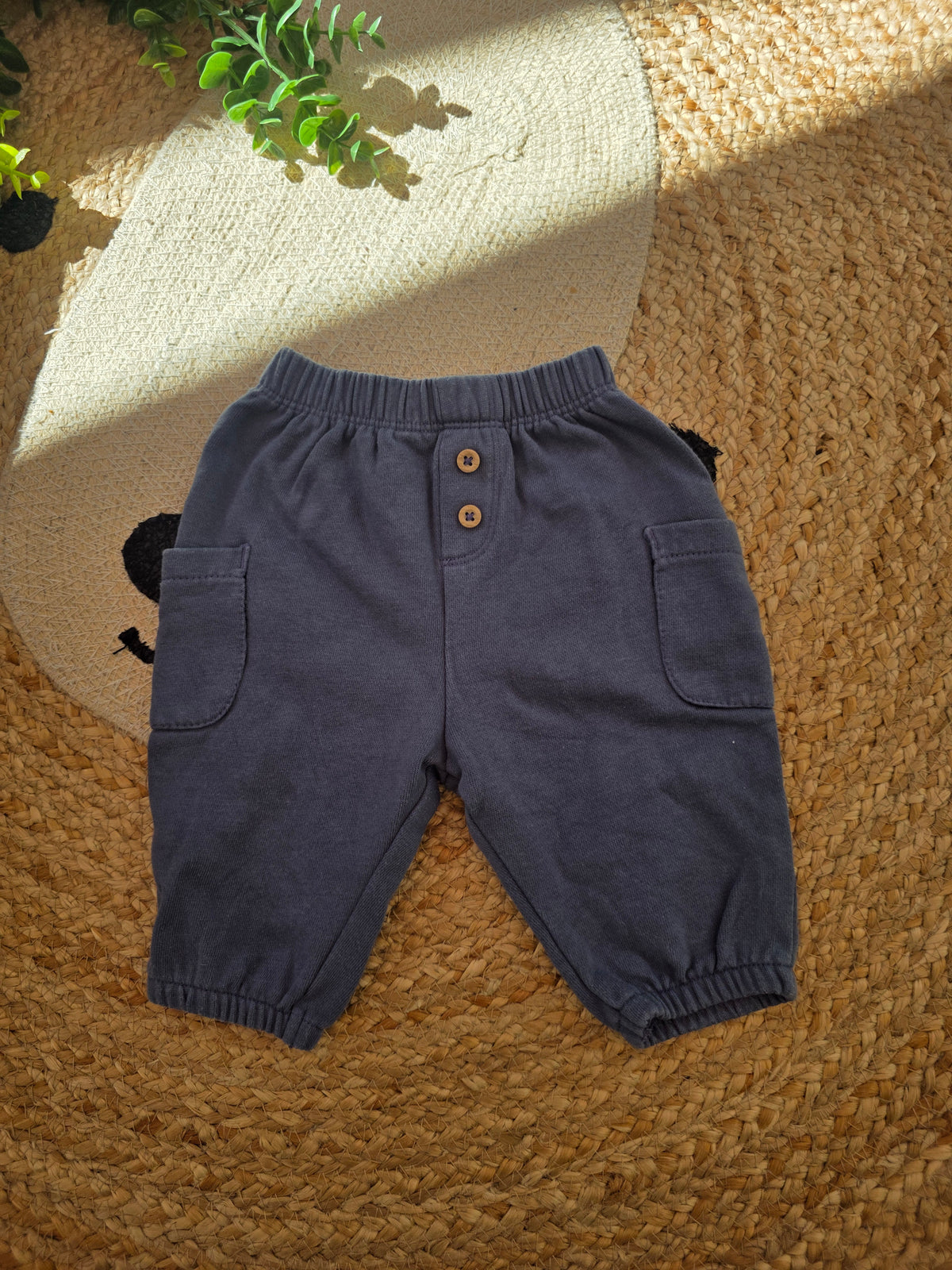 Hema broek maat 62