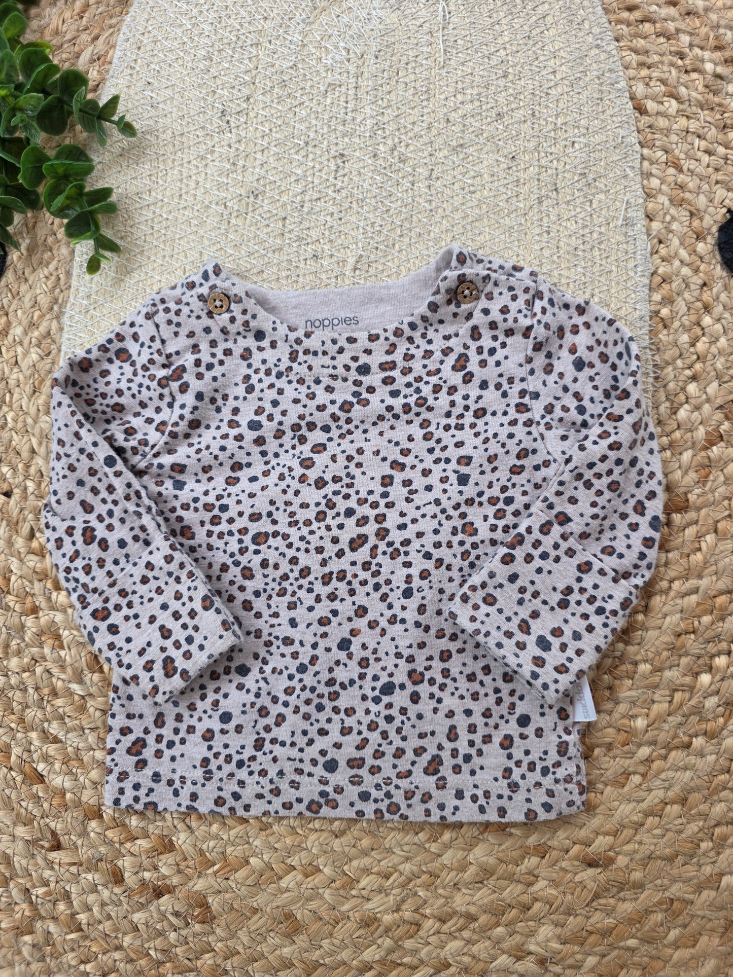 Noppies shirtje maat 50