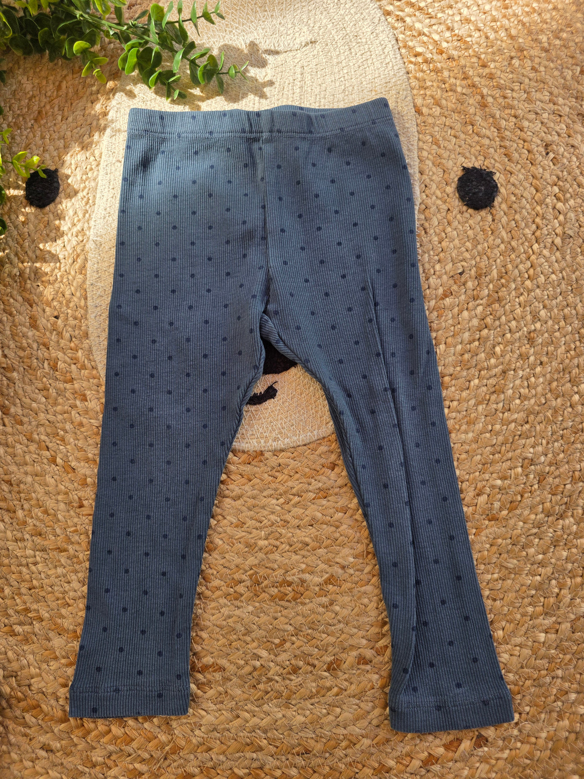 Hema legging maat 86