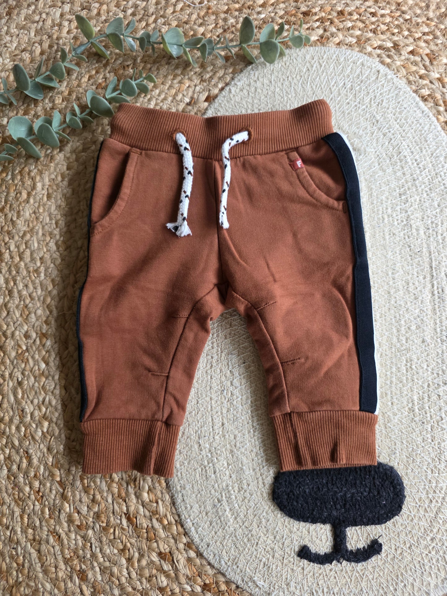 Feetje broek maat 56