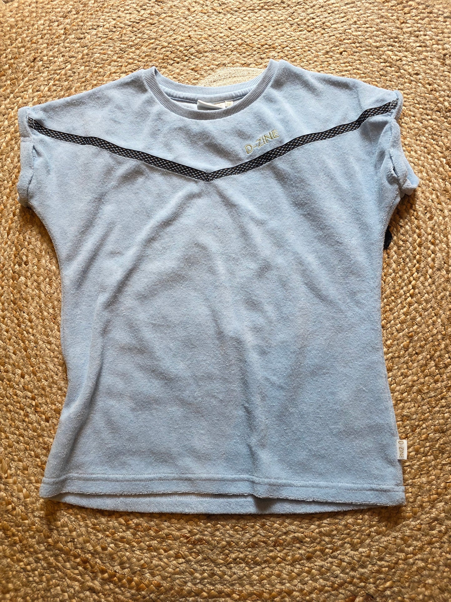 D-zine tshirt maat 164-170 -K000