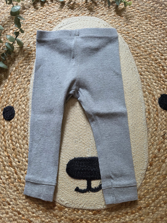 Hema legging maat 74