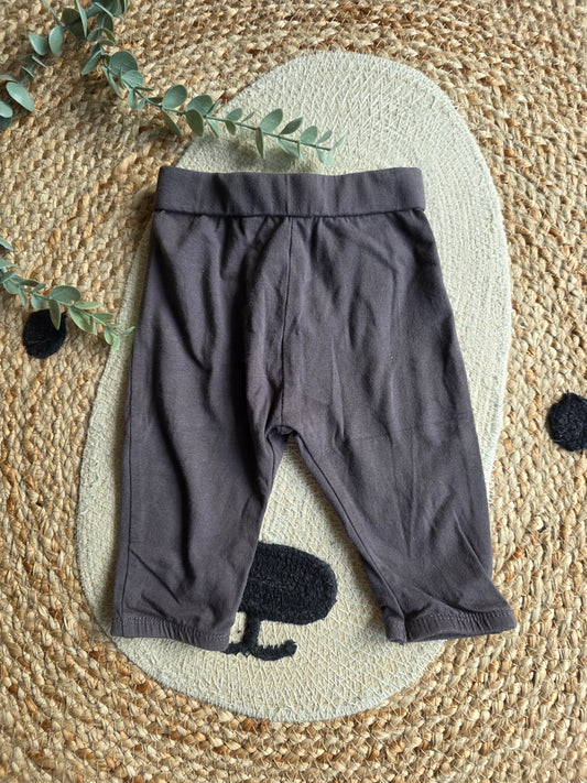 Prénatal broekje maat 56