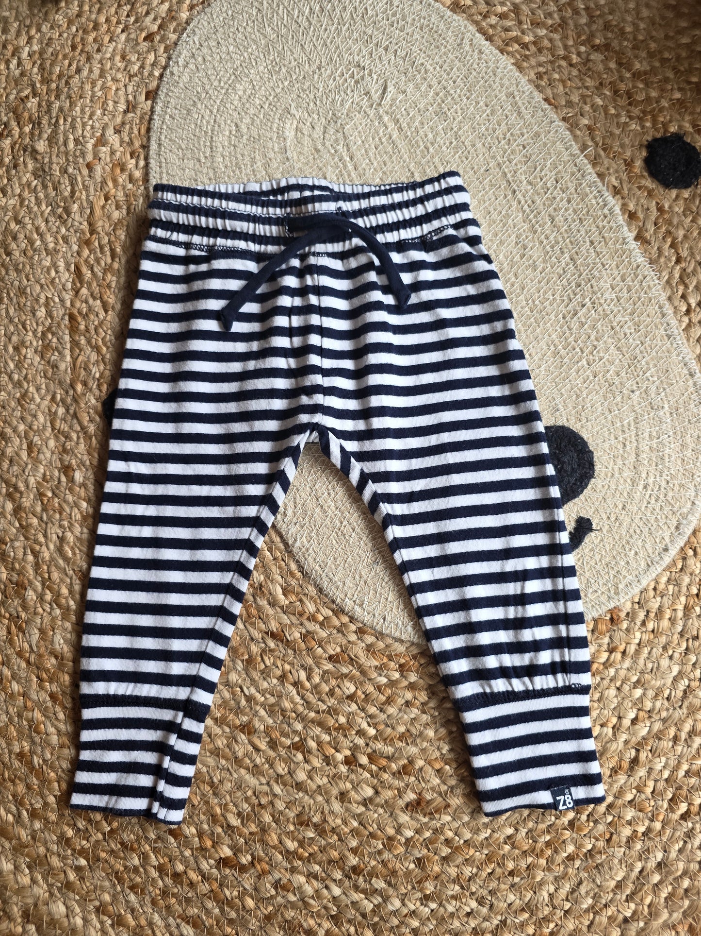Z8 broekje maat 62