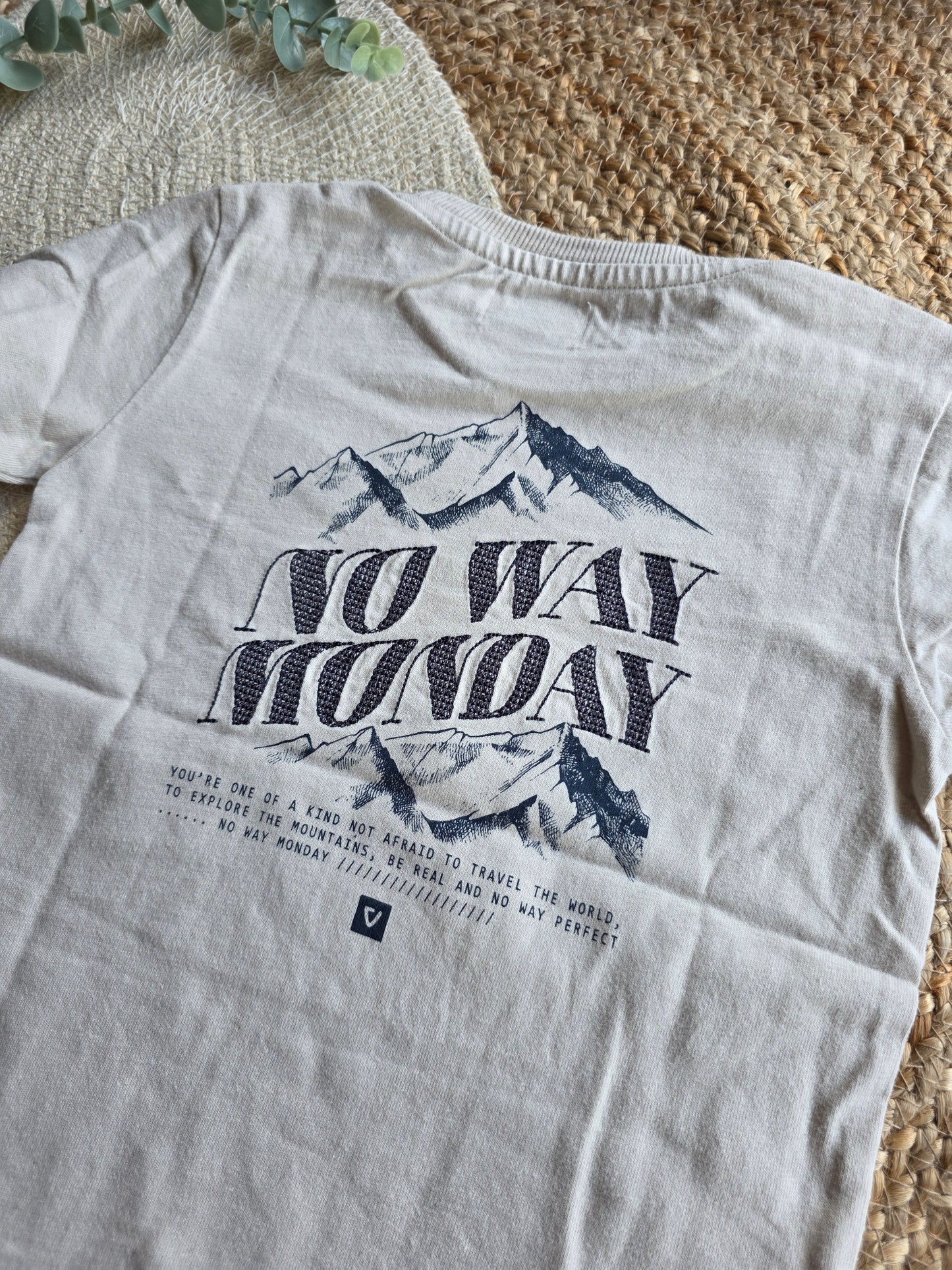 No way monday shirtje maat 110