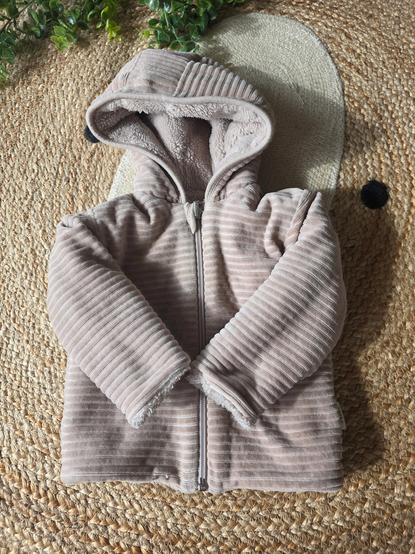 Koeka vestje maat 74-80