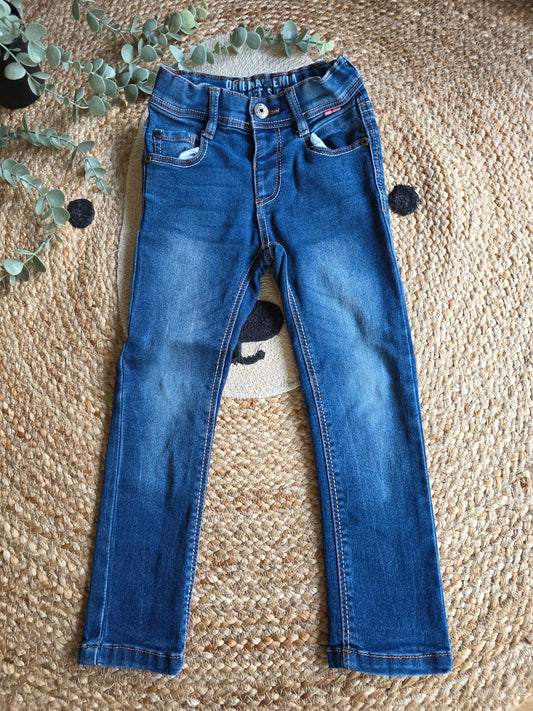 Wibra jeans maat 98