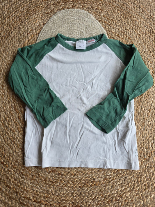 Zara shirtje maat 104