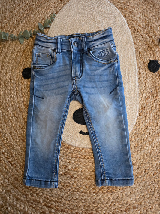Baby blue jeans maat 80