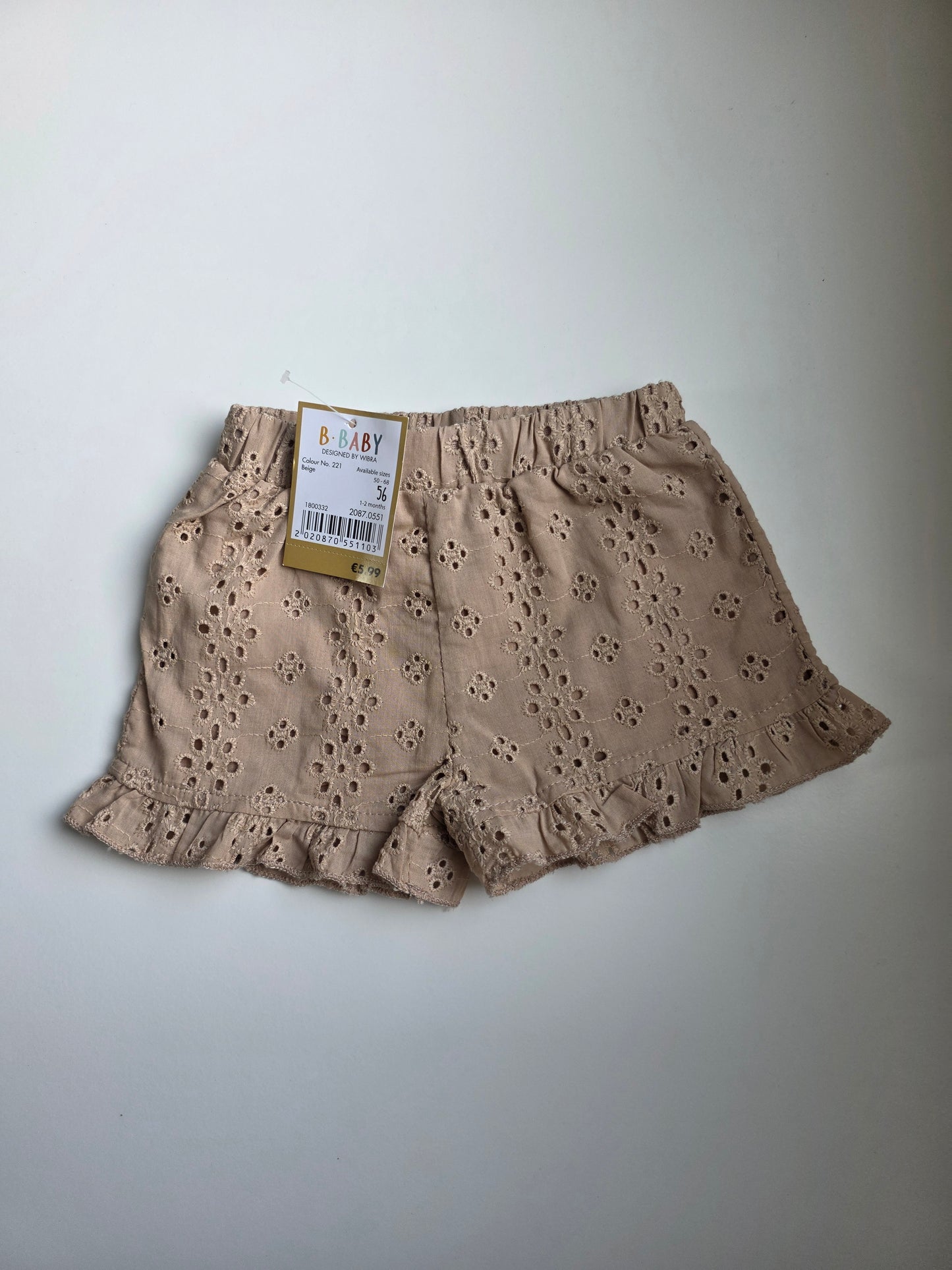 Wibra korte broek maat 56