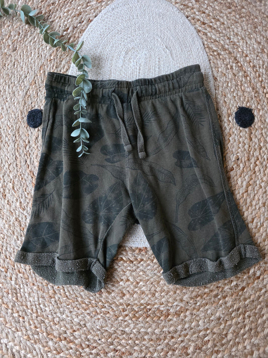 Hema korte broek maat 110/116