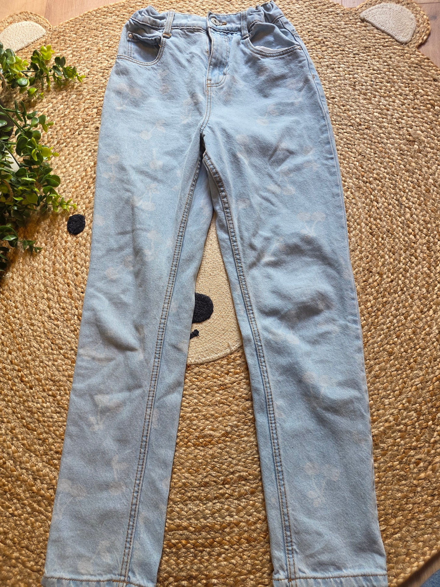 Hema jeans maat 140