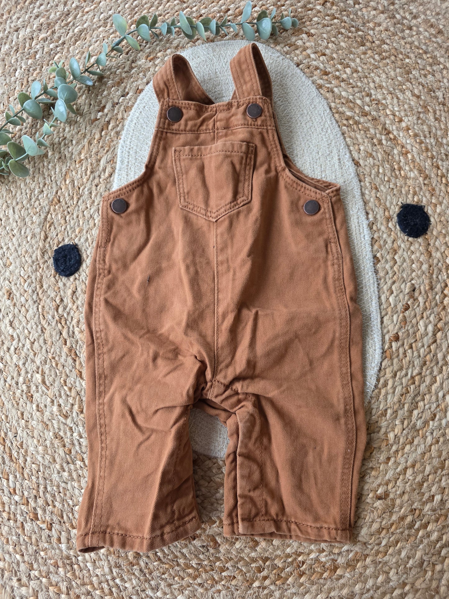 Hema tuinbroek maat 62