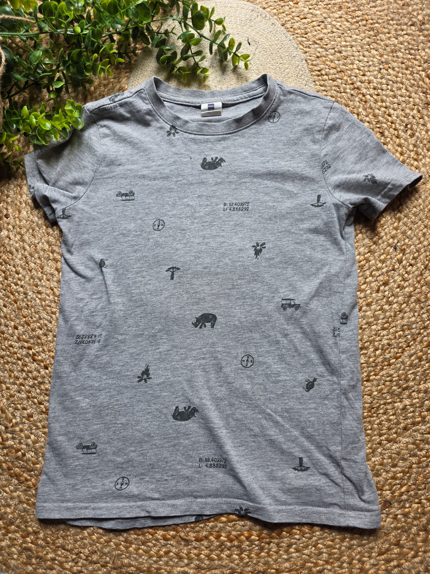 Hema tshirt maat 134/140