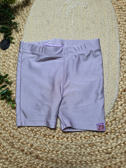 Z8 korte broek maat 80