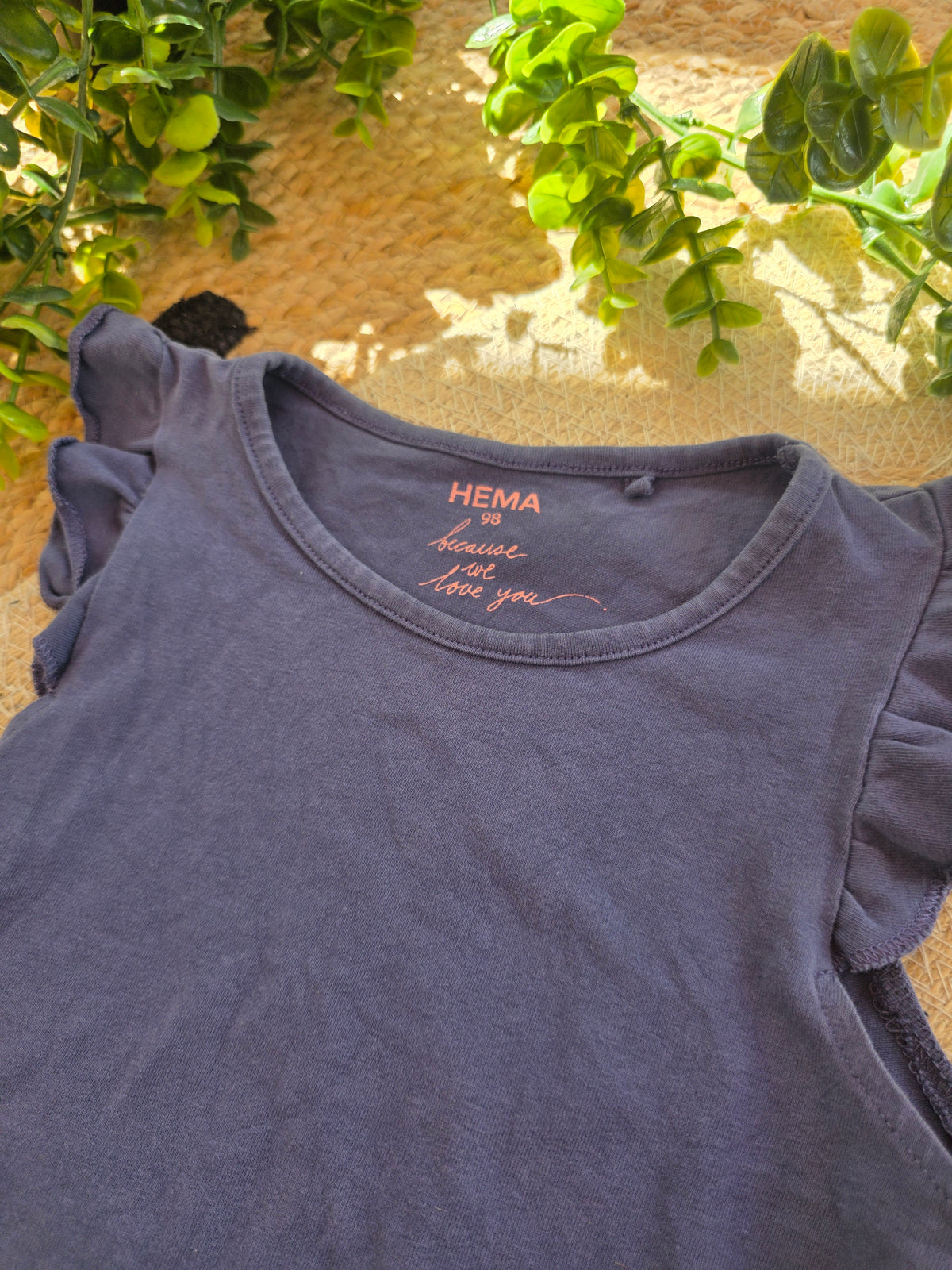 Hema tshirt maat 98