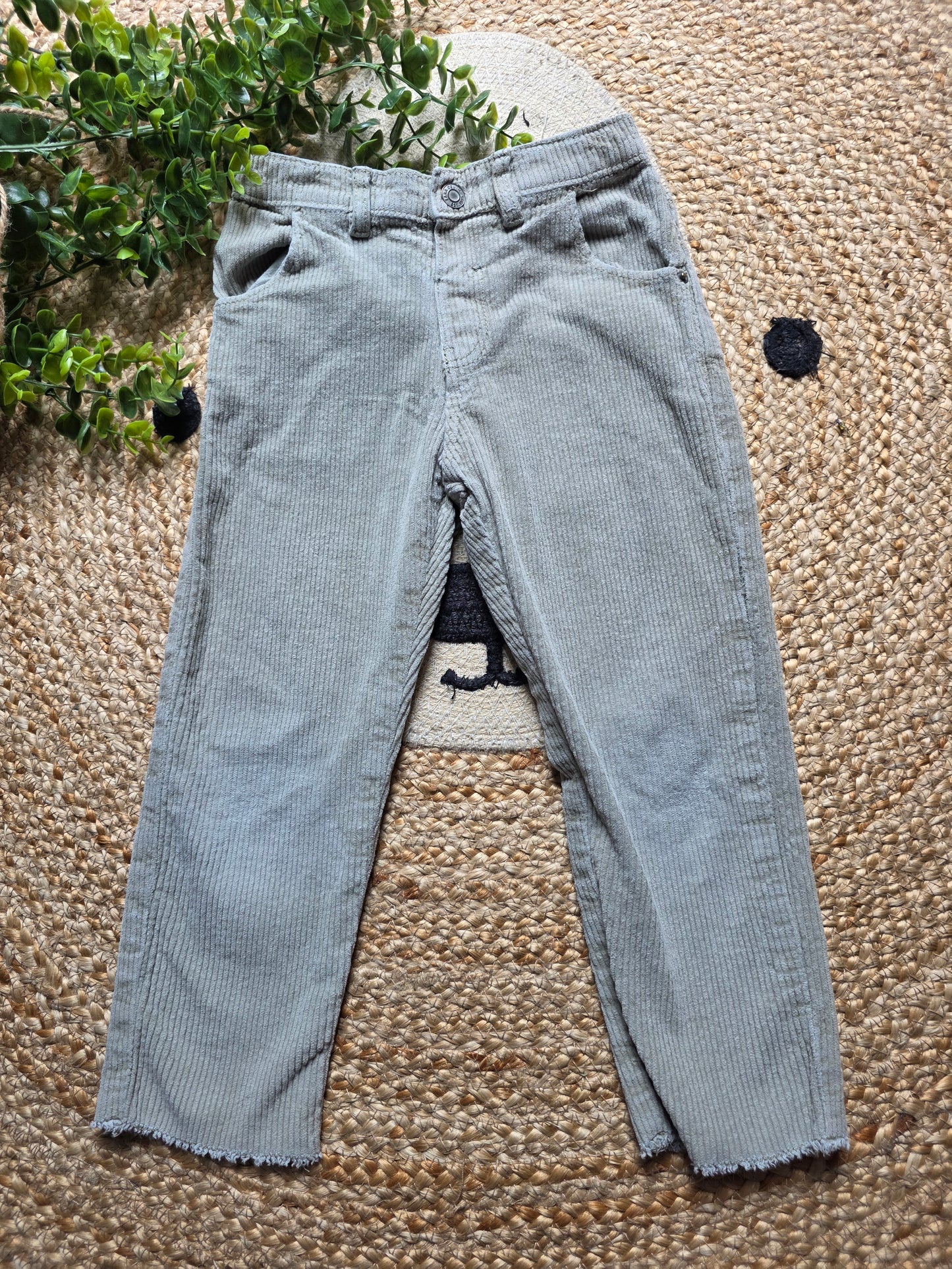Zara broek maat 98