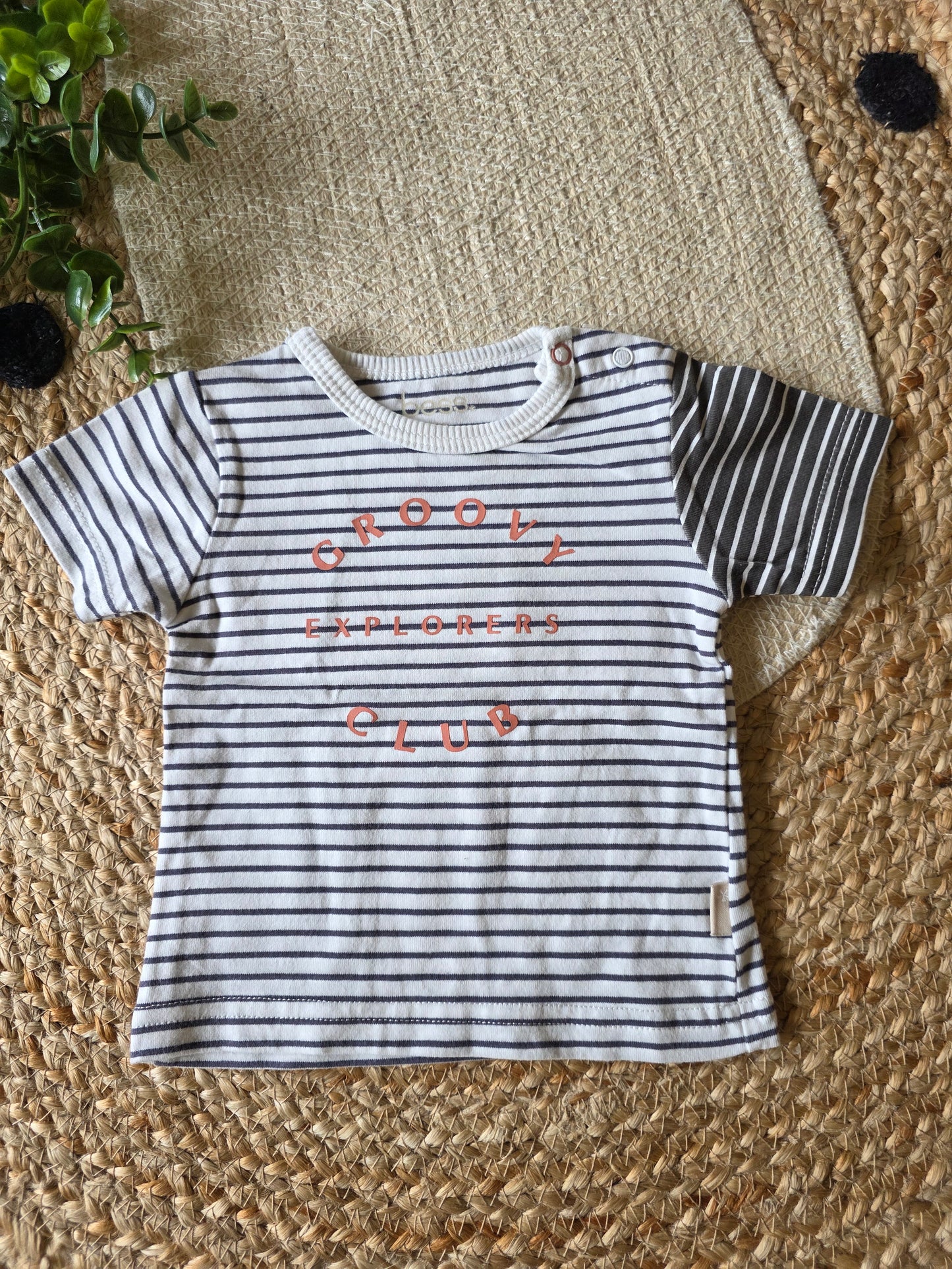 Bess tshirt maat 56 -K210