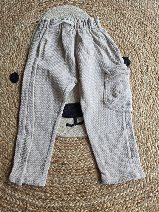 Zara broek maat 104