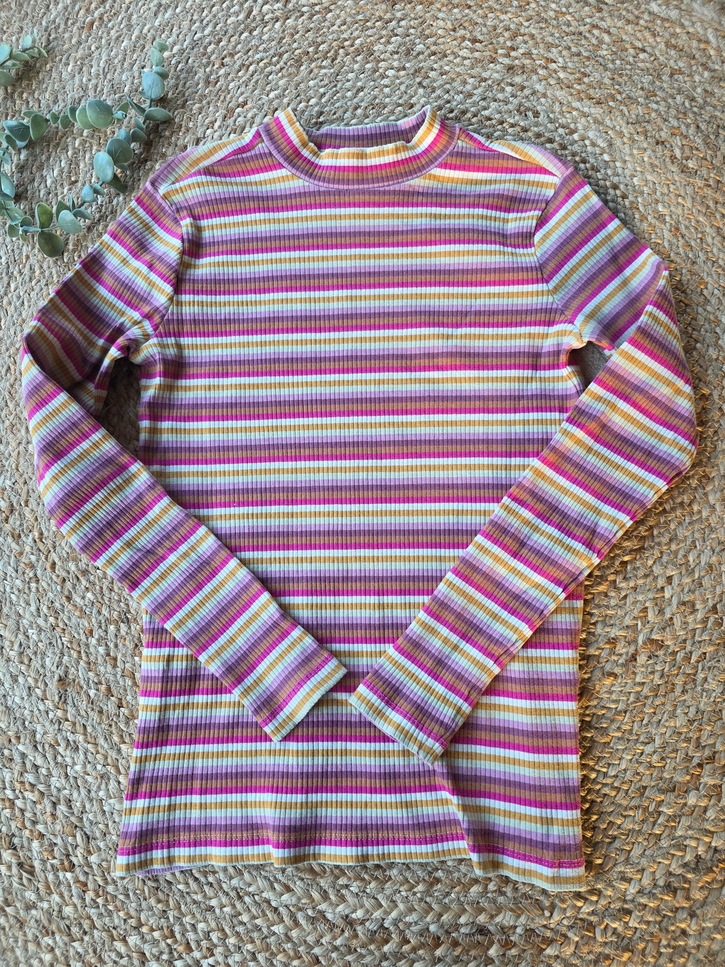 Hema shirtje maat 146/152