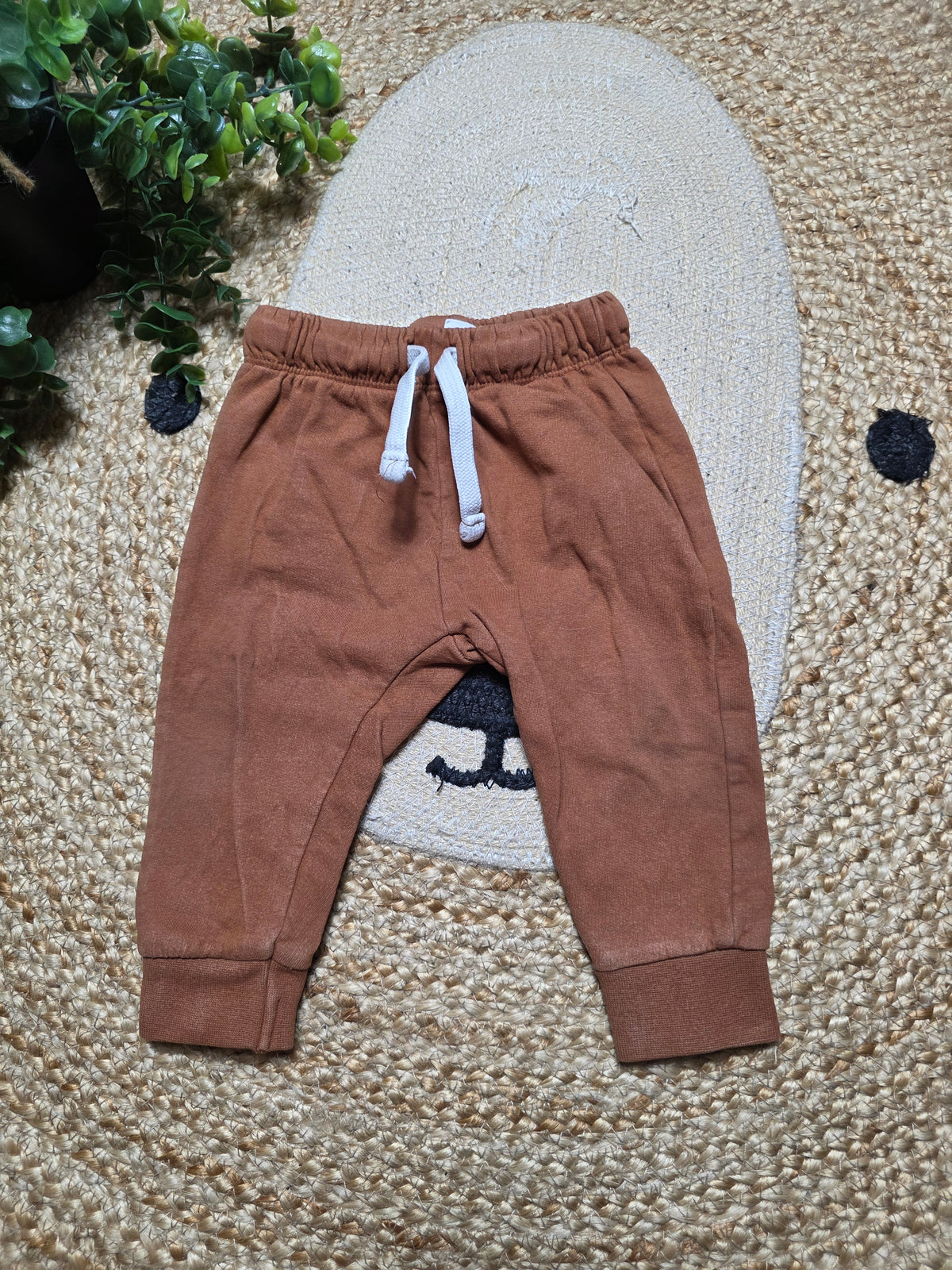 Hema broek maat 74