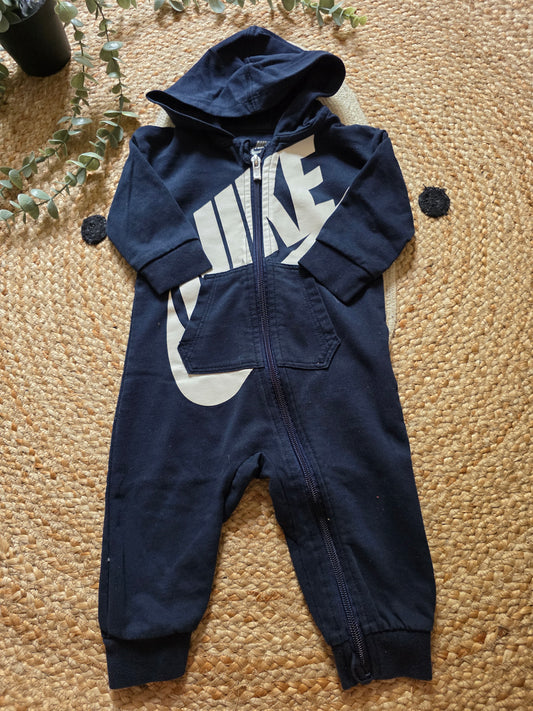 Nike pak maat 68-74