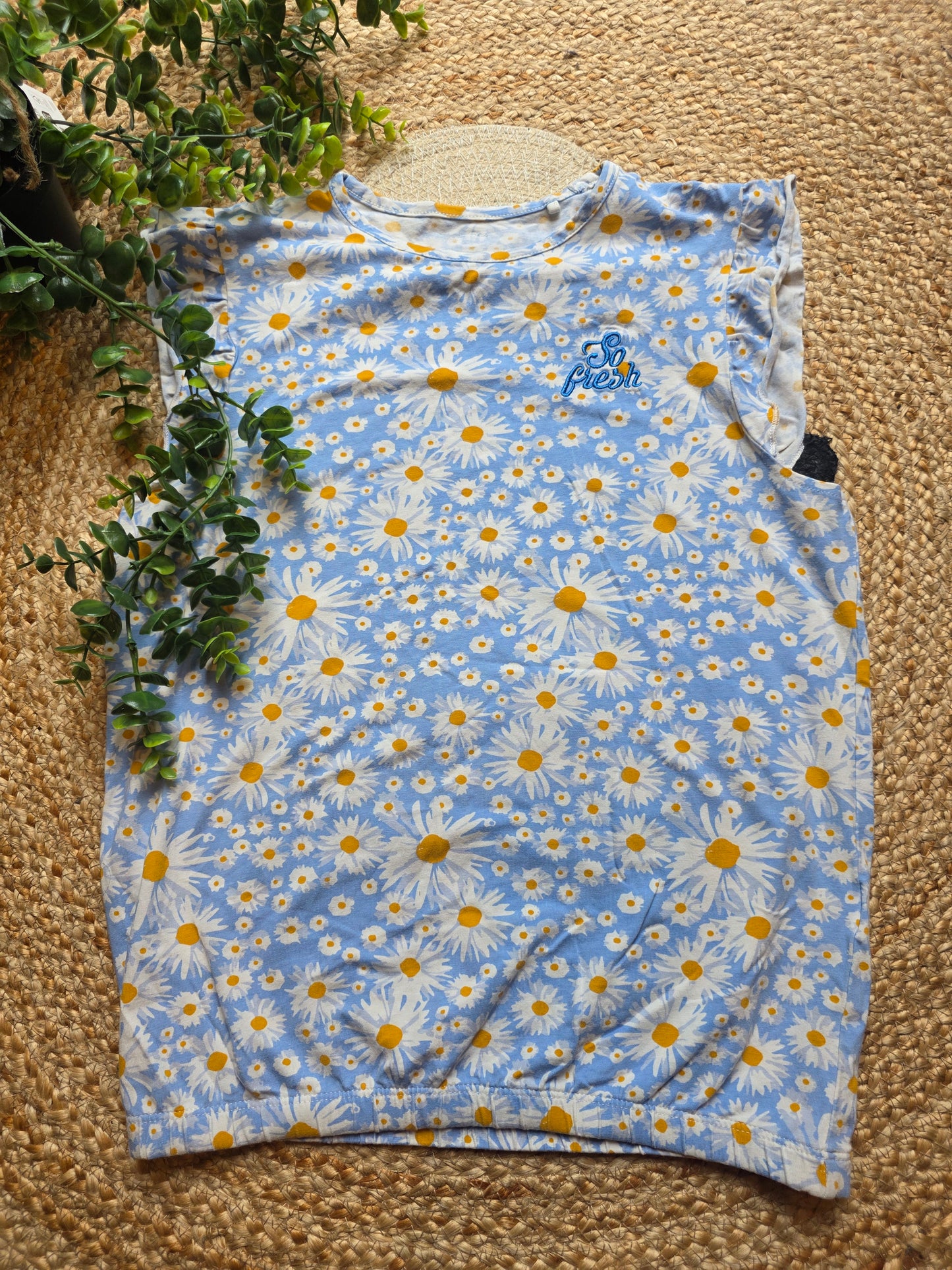 WE tshirt maat 158/164