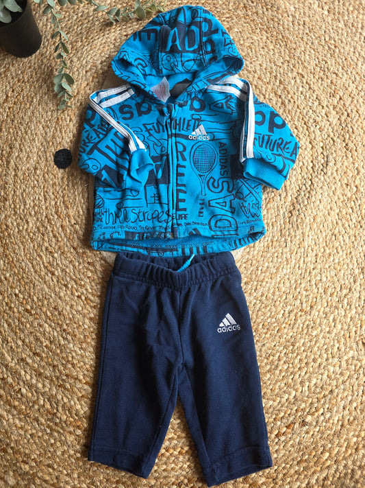 Adidas setje maat 0-3 M