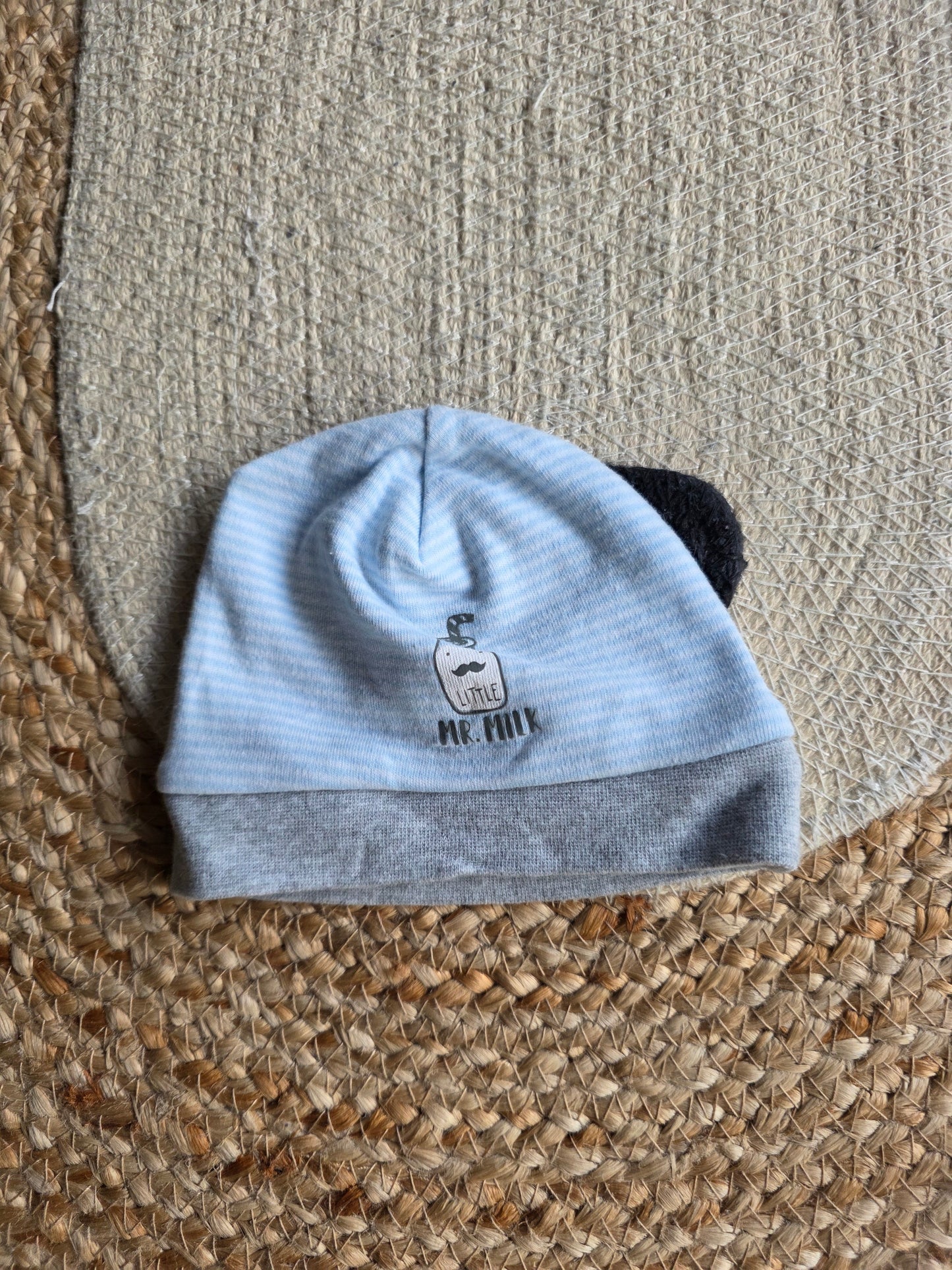 Feetje newborn mutsje