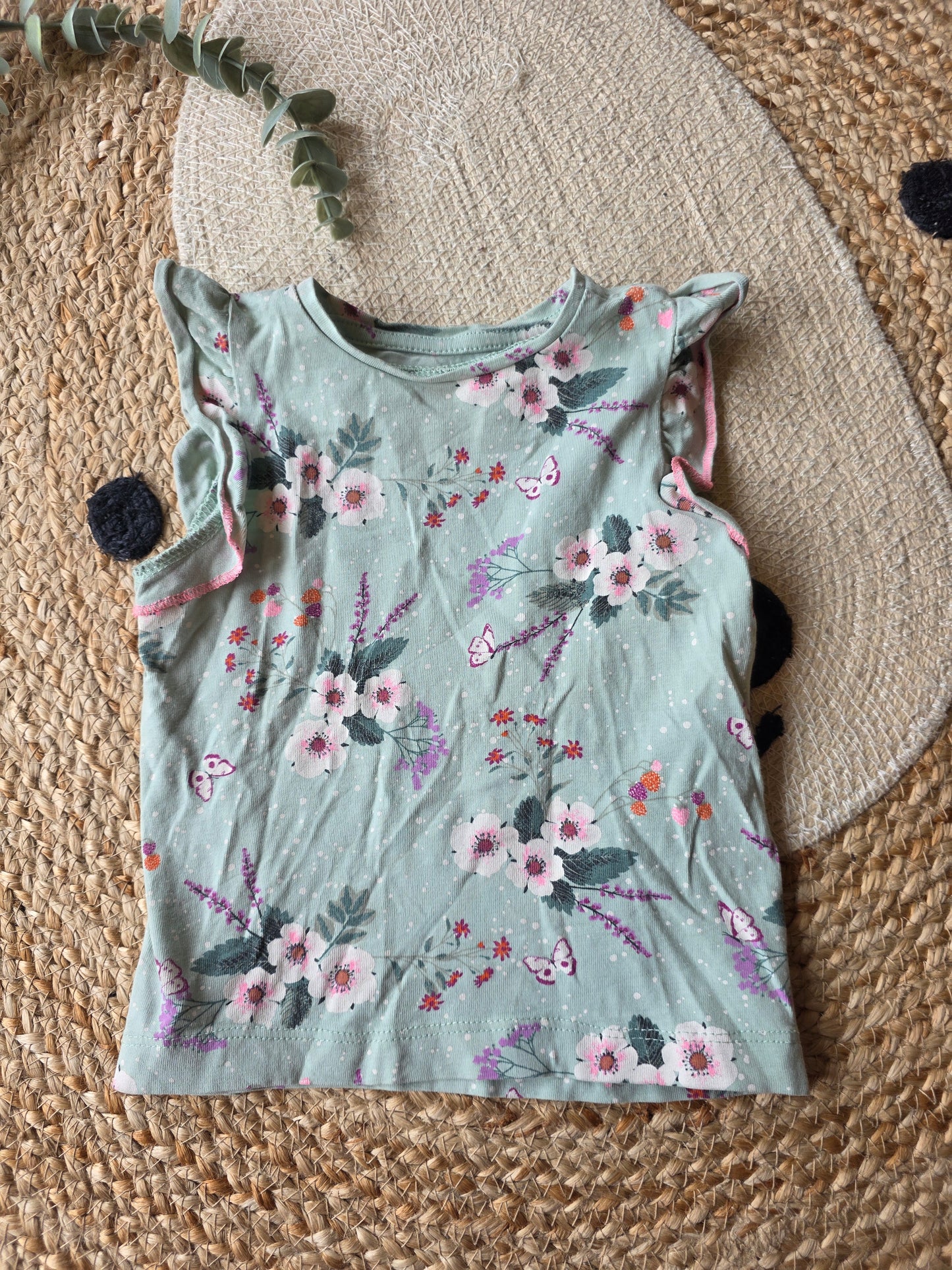Hema tshirt maat 74
