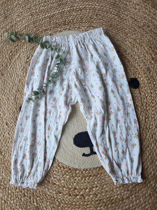 Hema broekje maat 92