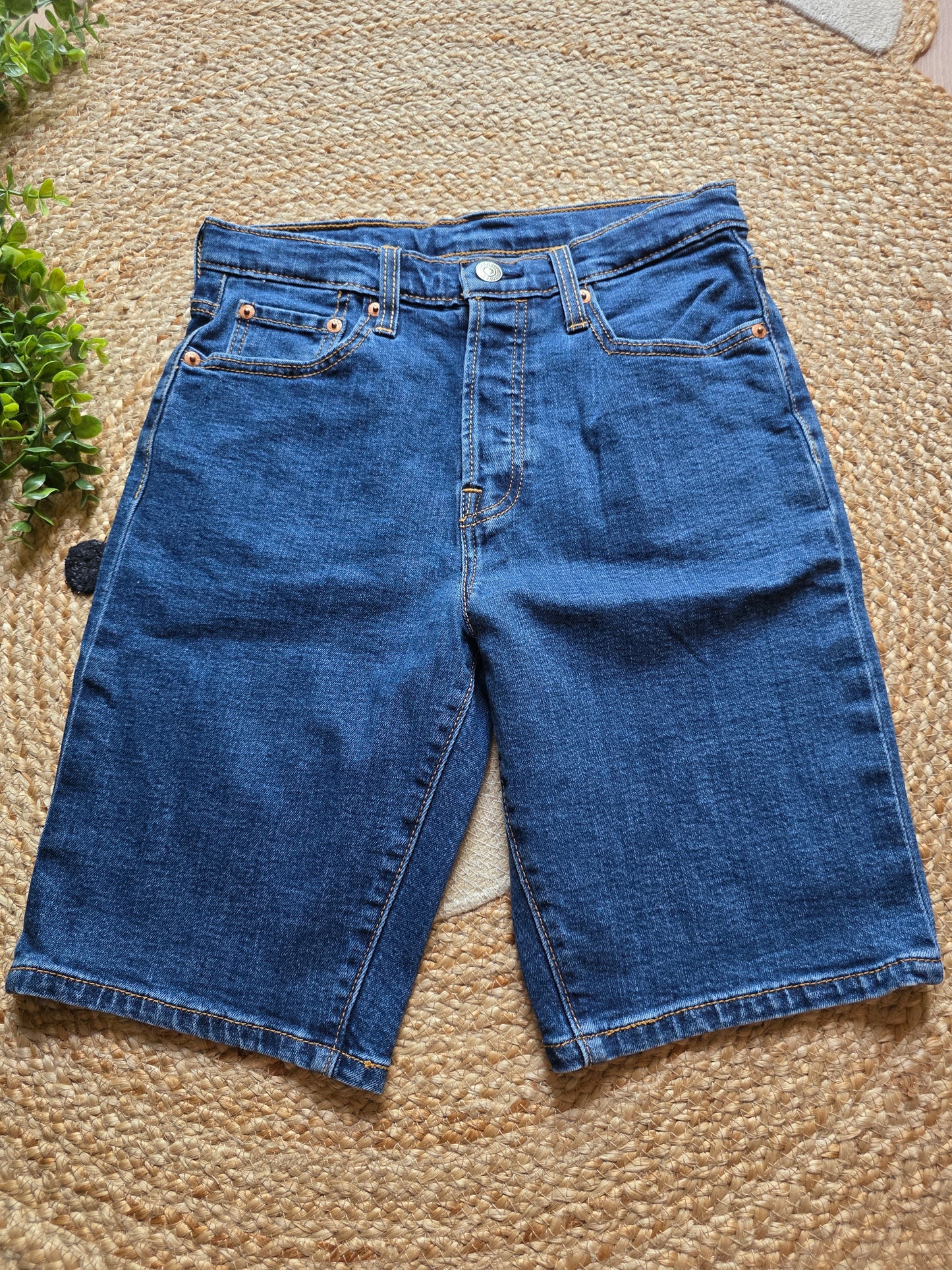 Levis korte broek maat 164 -K219
