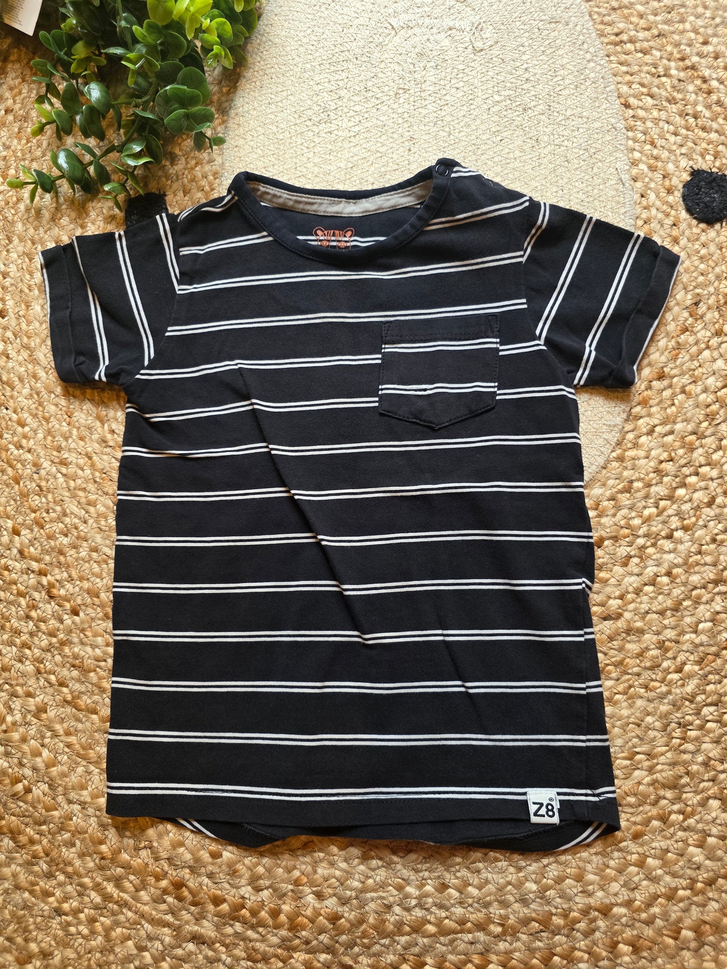 Z8 tshirt maat 92