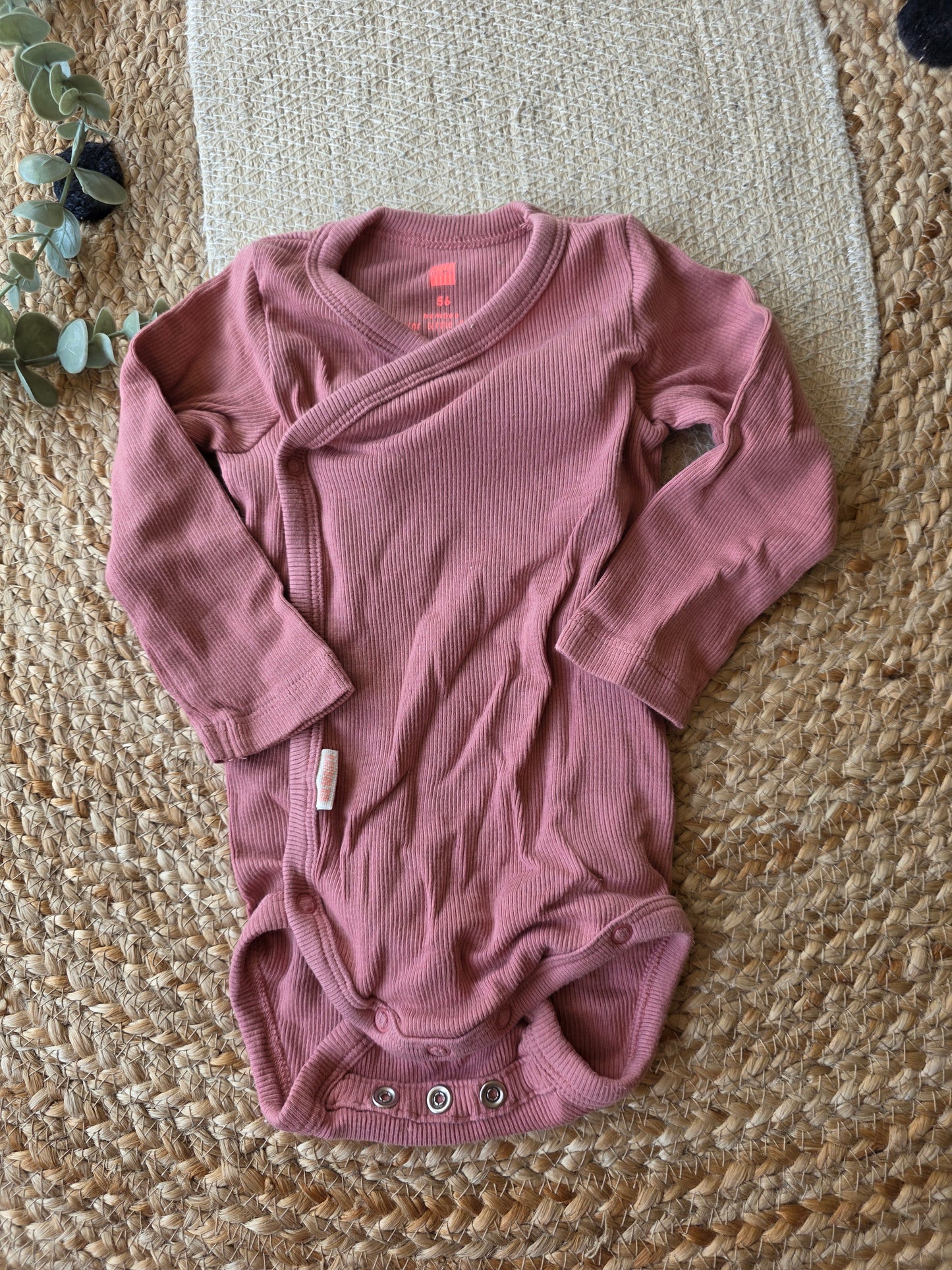 Hema bamboo romper maat 56