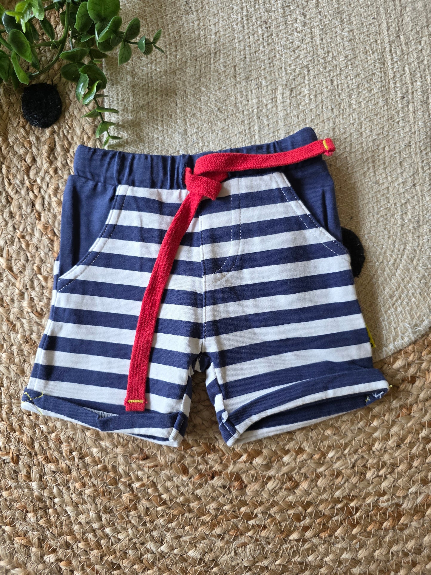 Bess korte broek maat 56 -K210