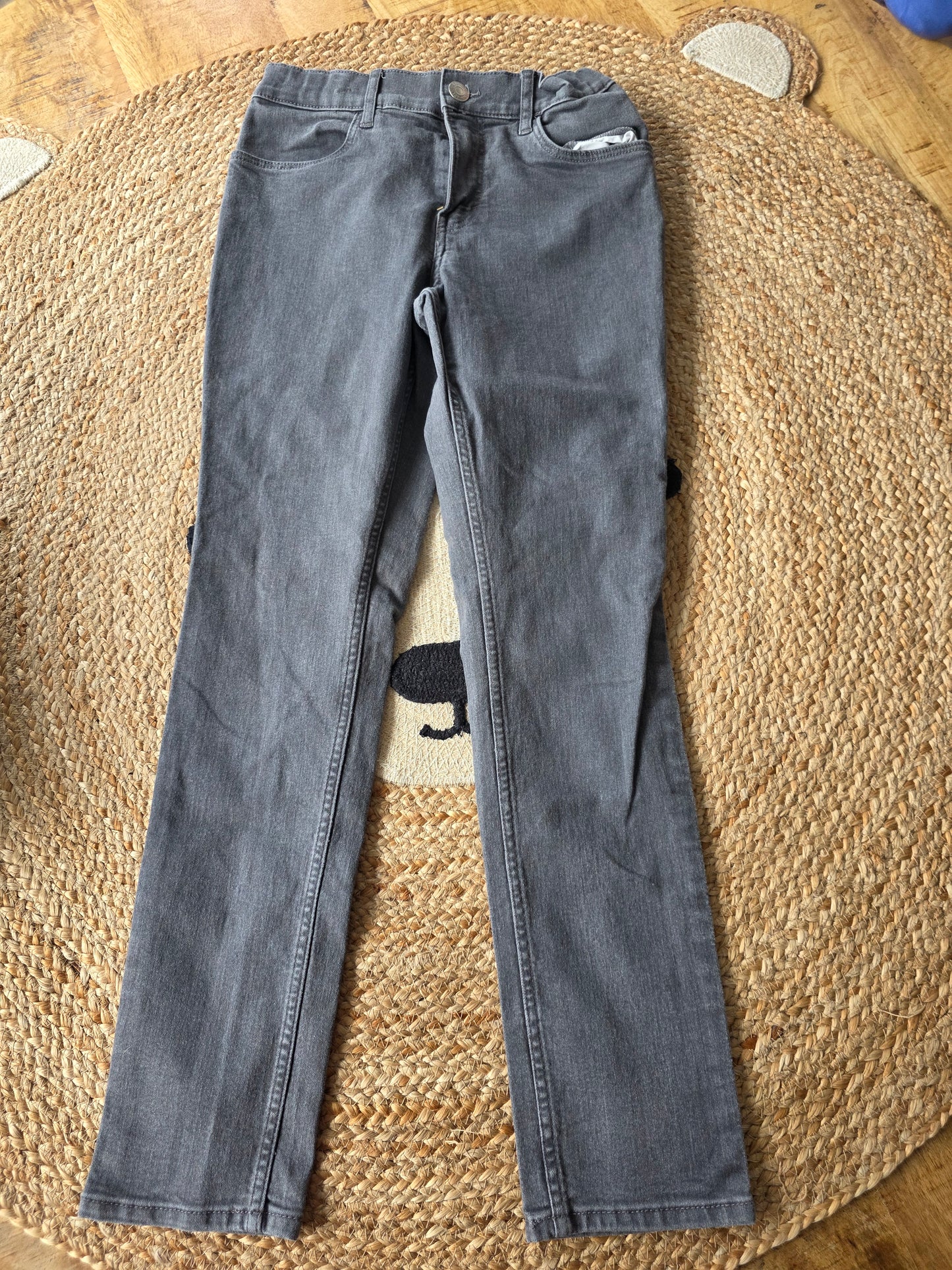 H&m jeans maat 152