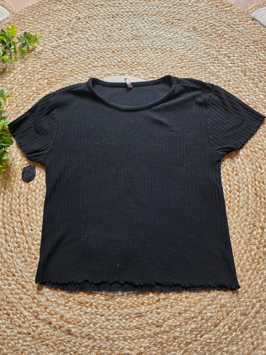 Only tshirt maat 146/152