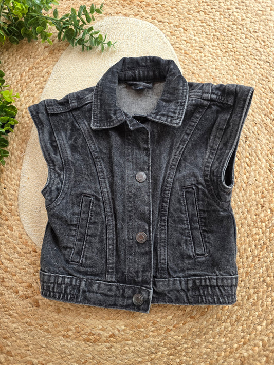 Wibra gilet maat 98/104