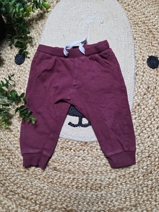 Hema broek maat 68