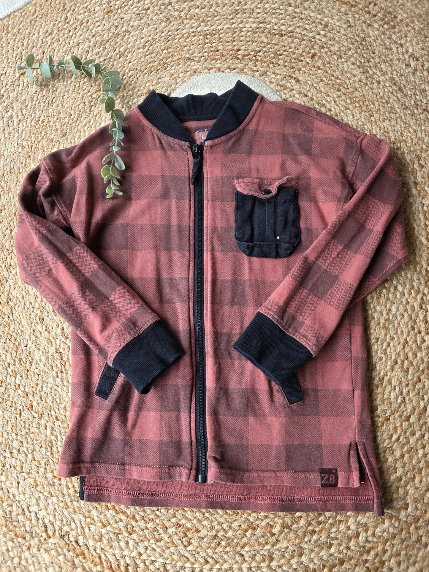 Z8 vest maat 116/122