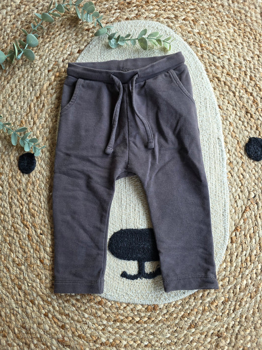 Prénatal broekje maat 68