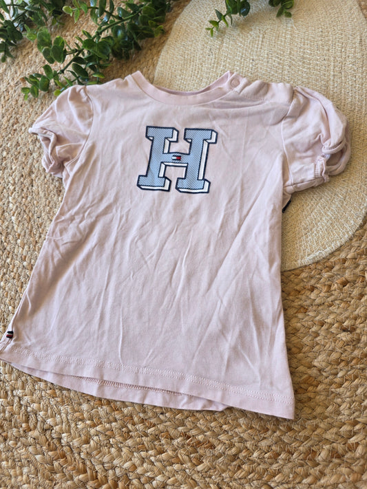 Tommy hilfiger tshirt maat 86 -K209